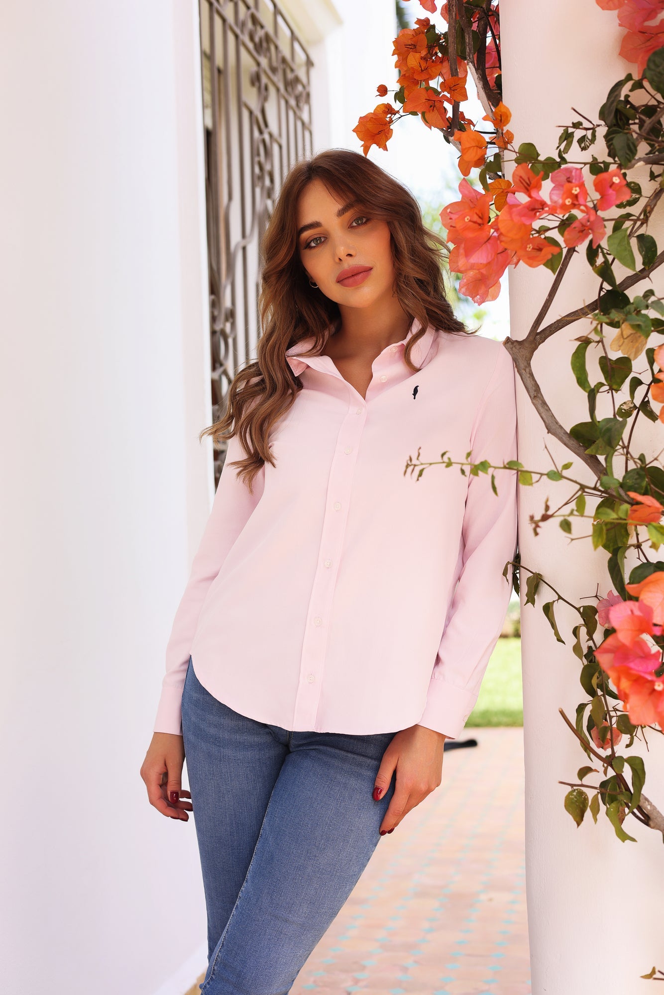 Chemise Amira – Rose Pâle & Bleu Ciel